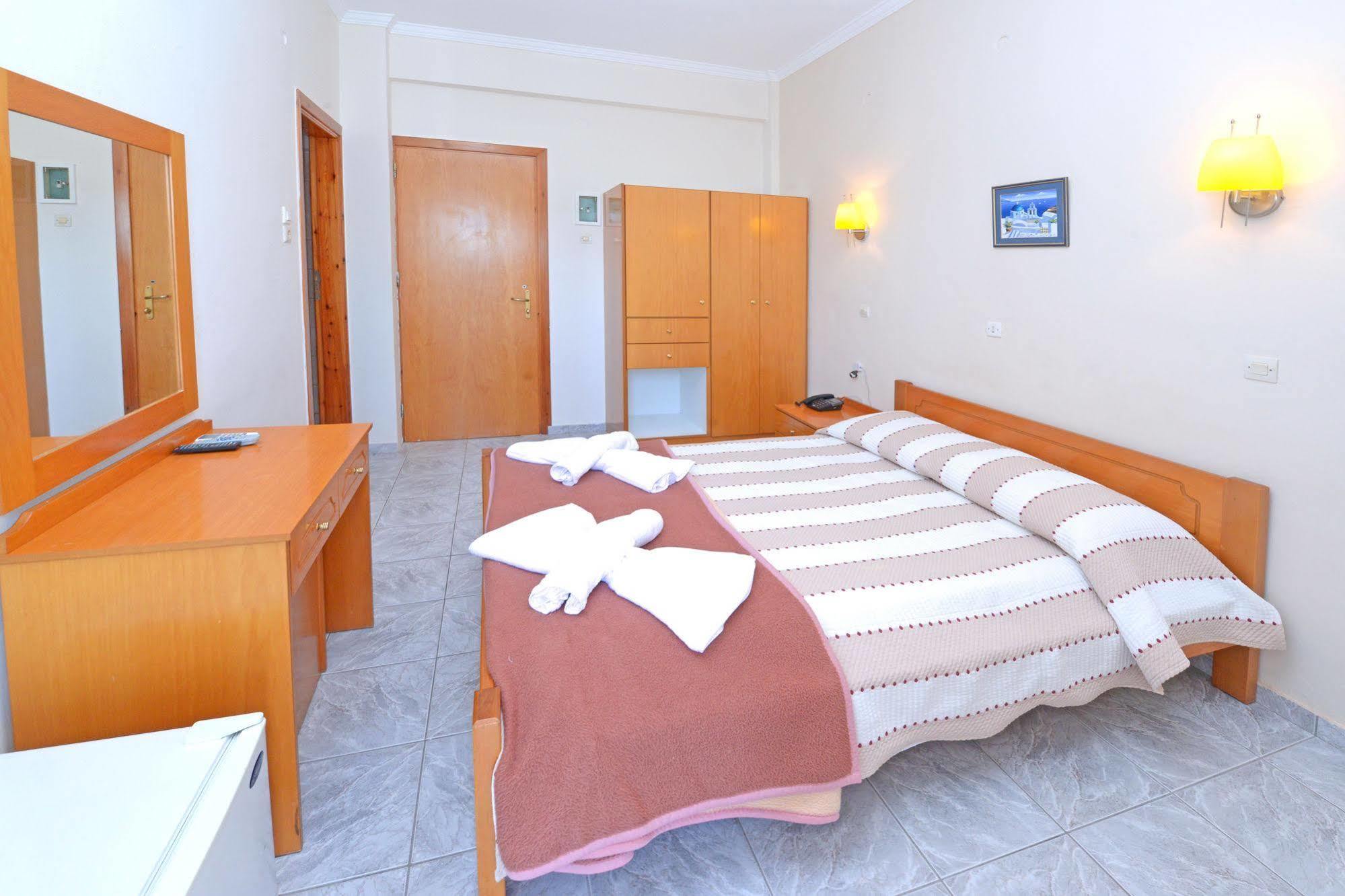 Veroniki Hotel Kos Town Exterior photo